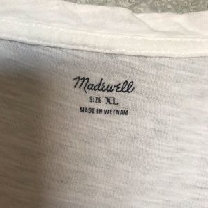 Madewell Tops - EUC Madewell Scoop Pocket Tank Tee White XL Madewell Tops - EUC Madewell Scoop Pocket Tank Tee White XL